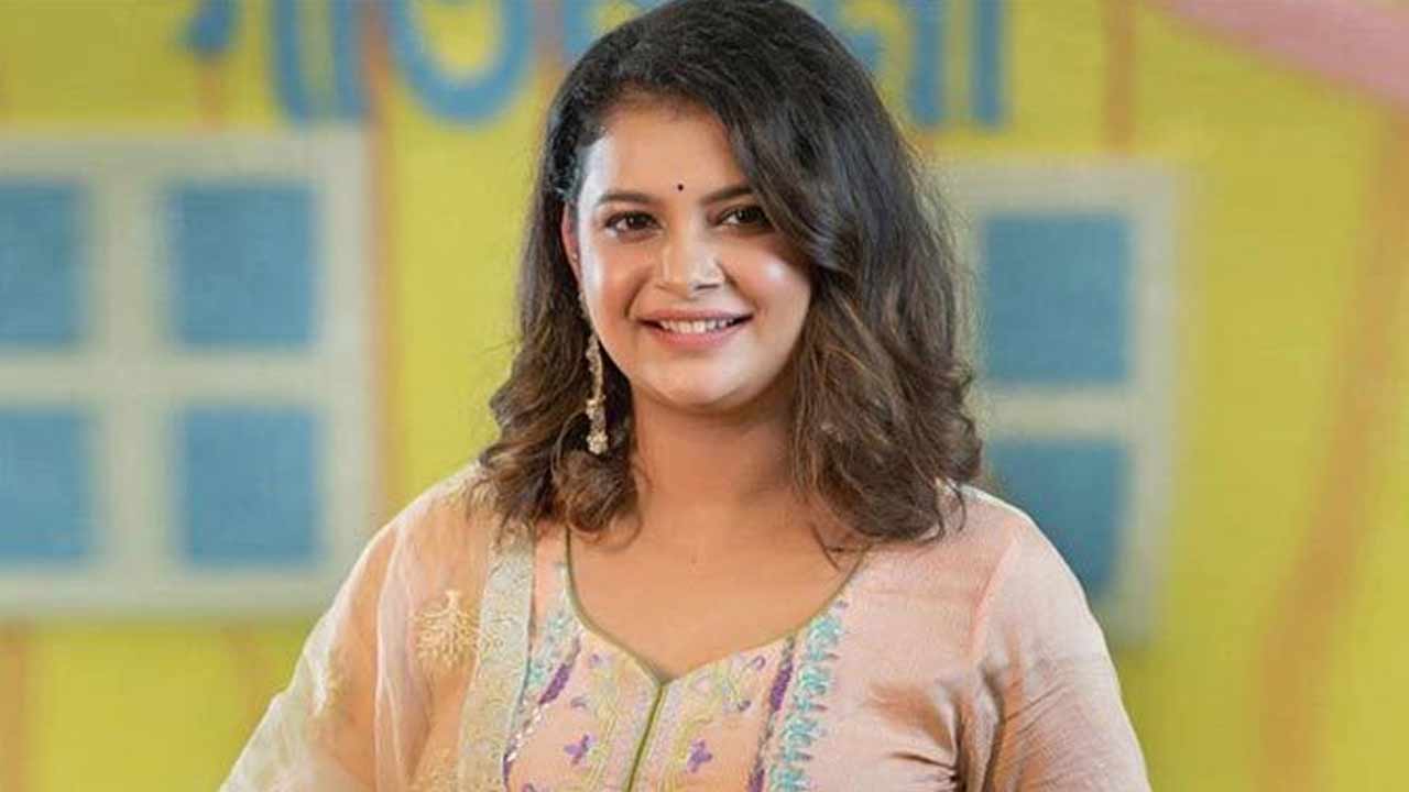 বিয়ে করলেন শবনম ফারিয়া